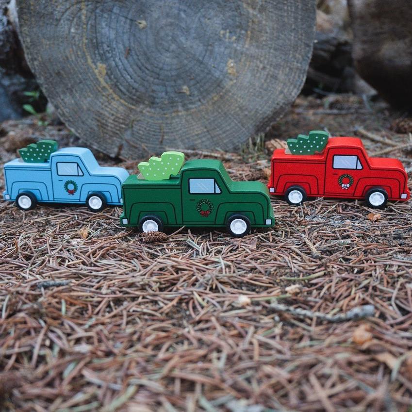Pull-Back Retro Trucks with Christmas Trees - Image 2